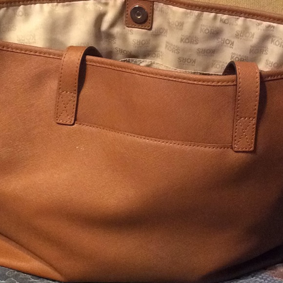 Tote - Picture 6 of 7